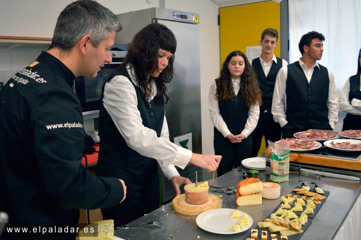 tabla de quesos, girolle, tete de moine, el paladar