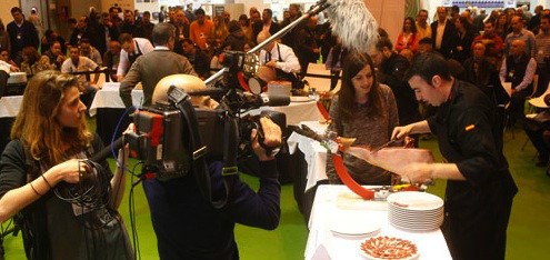 23 Concurso Cortadores de Jamón - Dehesa de Extremadura 23 Concurso Cortadores de Jamón - Dehesa de Extremadura