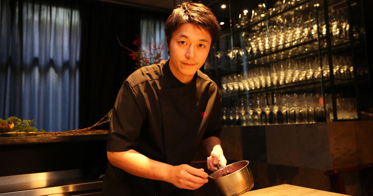 El chef Hiroyasu Kawate no quiere tirar la sobras