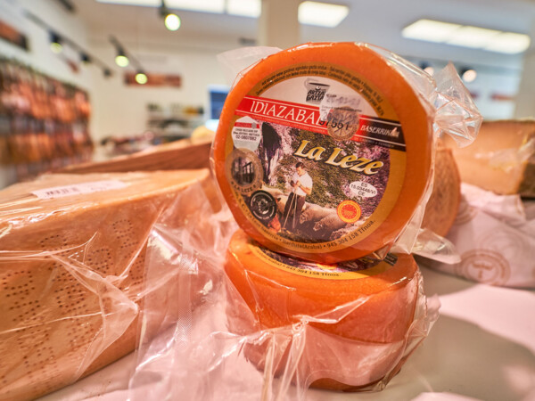 Queso Idiazabal D.O.: Tradición y Sabor del País Vasco