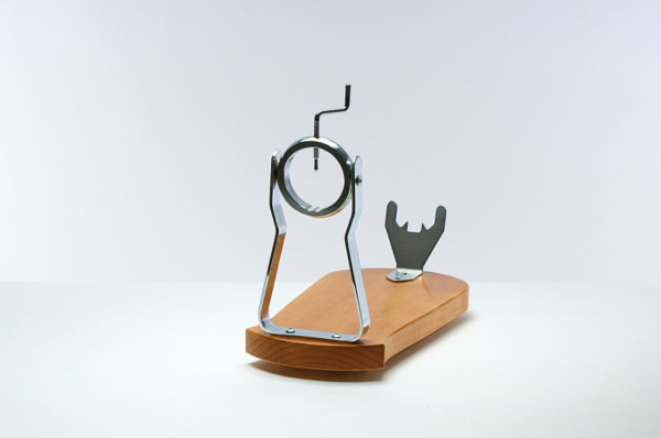Jamonero Bello Kilimanjaro madera nogal 48x22 cm (3)