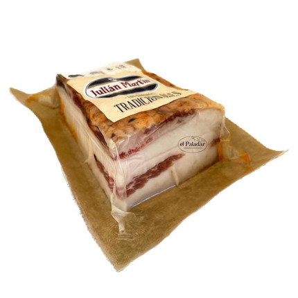 Panceta Ibérica Adobada de Guijuelo "Julián Martín": Sabor y tradición ibérica en cada loncha