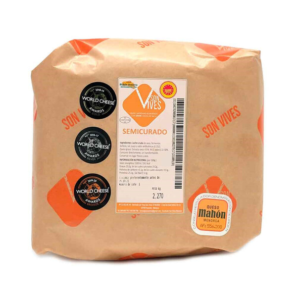 Semi Cured Cheese Mahon Son Vives